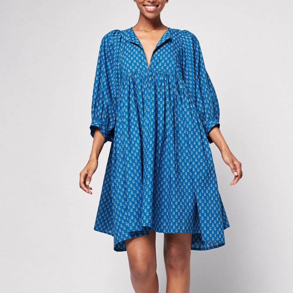 FAHERTY Lyla Dress - Indigo Gobi Floral SIZE MEDIUM